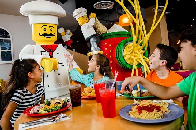 Restaurant Evacuated After Fire Breaks Out at LEGOLAND New York