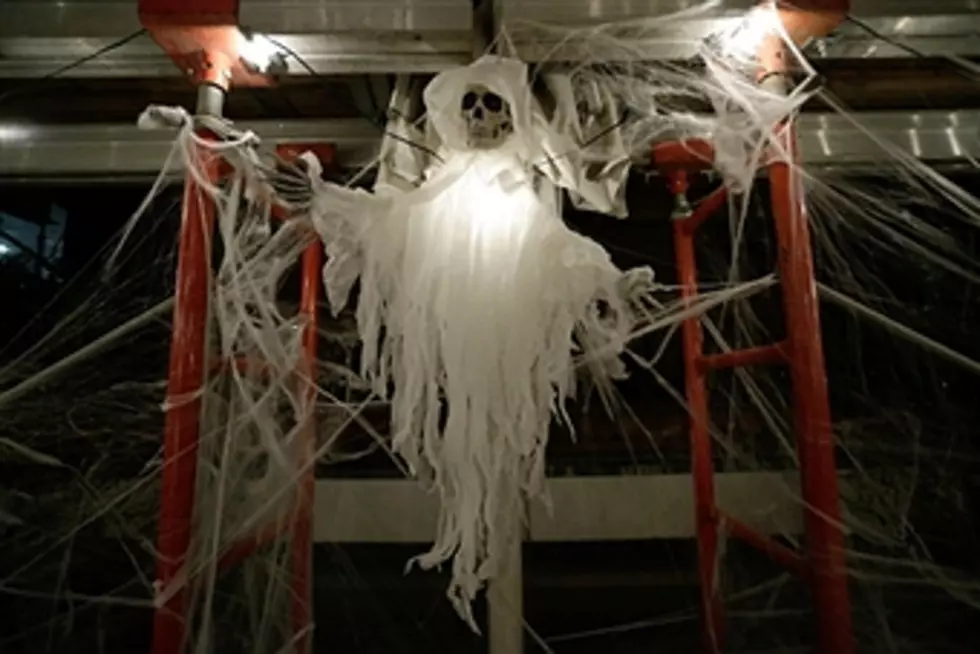 Win Tickets For Kevin McCurdy’s Haunted Mansion