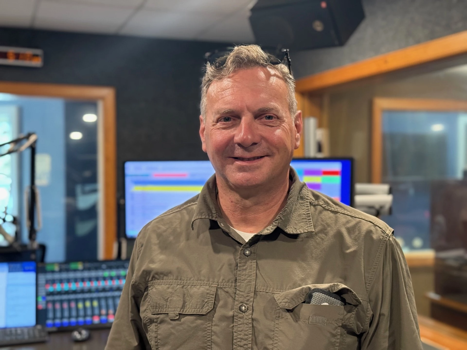 VFW Post Gets $500 to Help Volunteer Work for ‘Vets Who Rock’